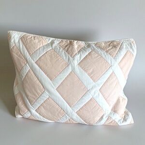 SERENA & LILY 2 Quilted Standard Bedding Pillow Shams